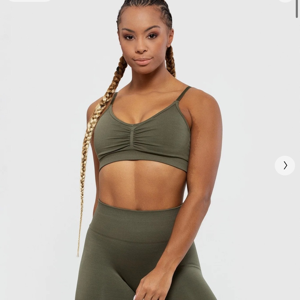 Women’s Best Define Collection Bra
